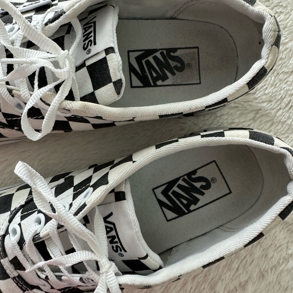 Vans original canvas lace up low-top checkered black and white sneakers - Picture 5 of 11